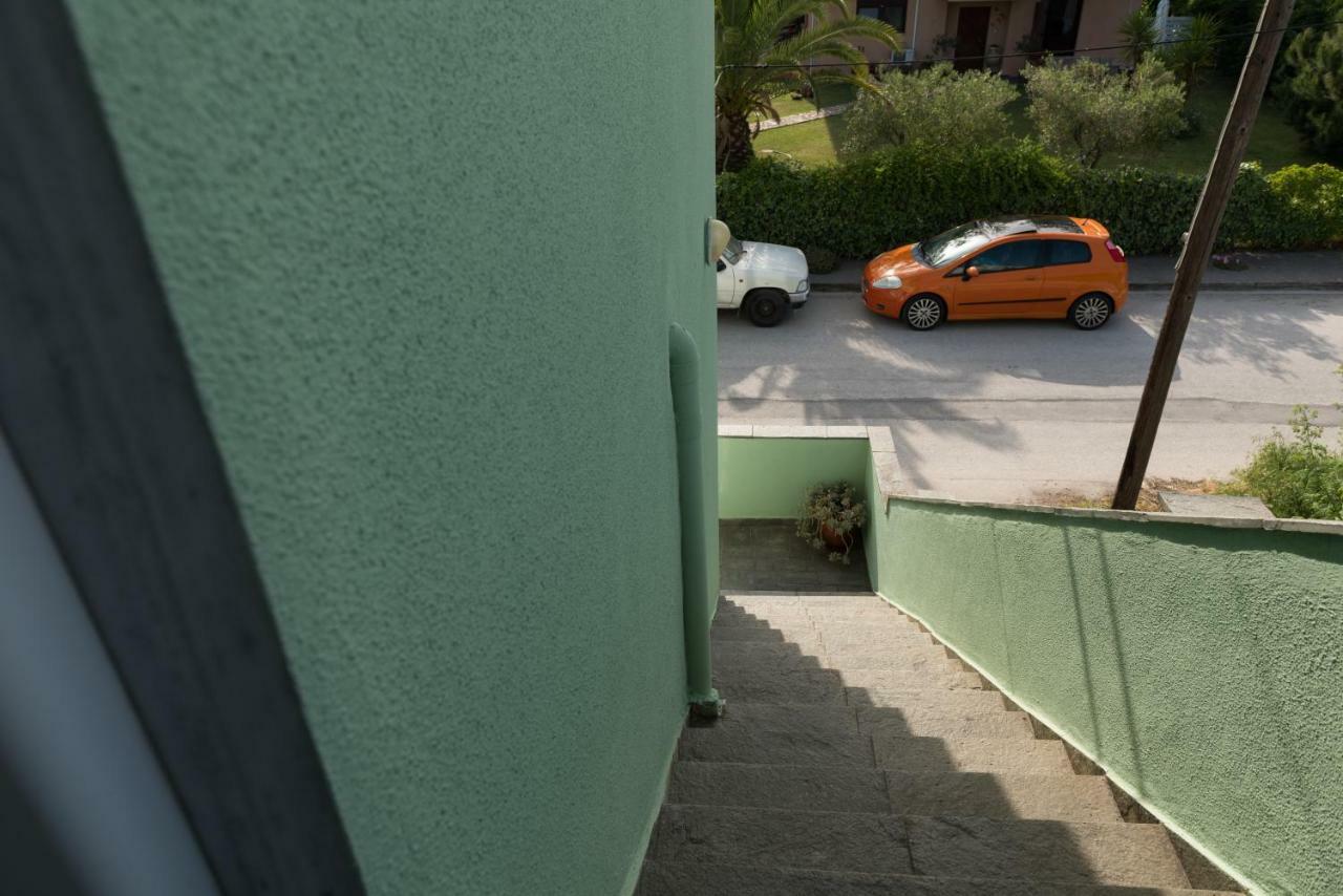 קראמוטי Zak Apartments מראה חיצוני תמונה